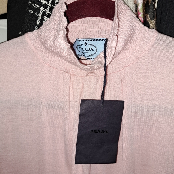 Prada NWTs High-neck Sleeveless Knitted Top - Picture 8 of 13